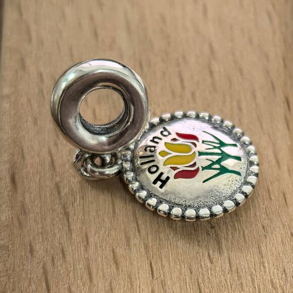 Pandora Holland Michigan Keukenhof Flower Charm, S925 Silver Bracelets - Picture 3 of 4